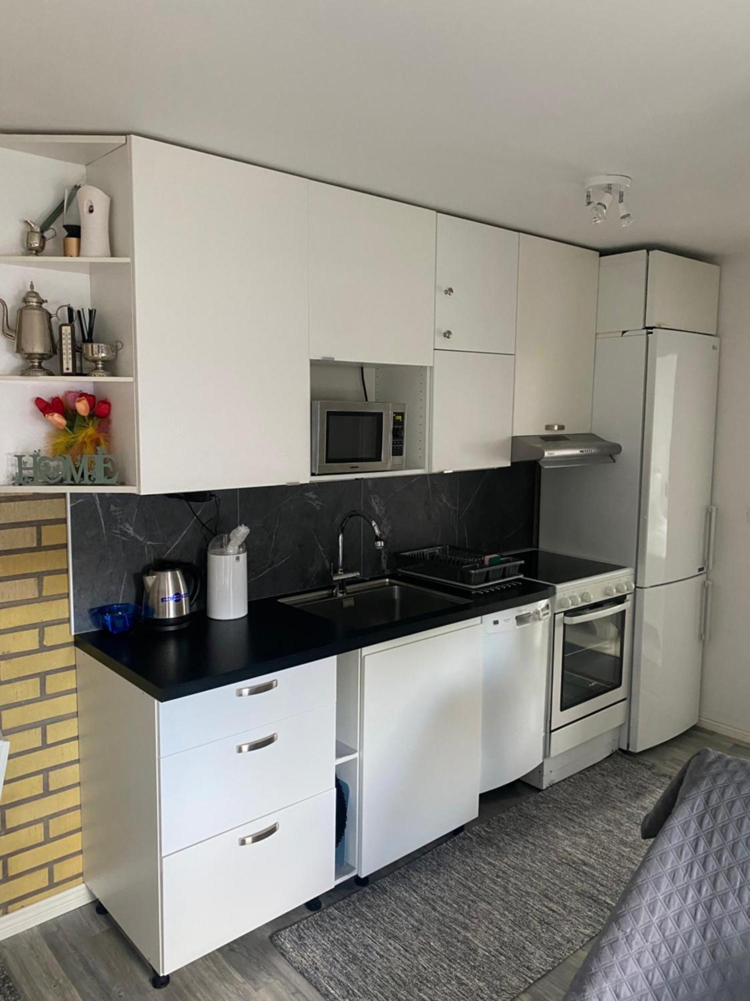 Videdal Apartment 2 Rooms - Own Entrance & Free Parking Malmø Eksteriør billede